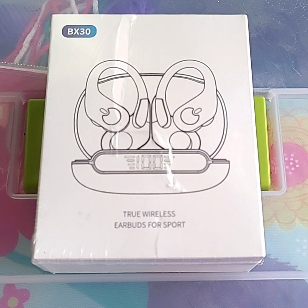 NIB Wireless Earbuds Sport BX30 Charging Case Running earbuds NEW in Box SEALED